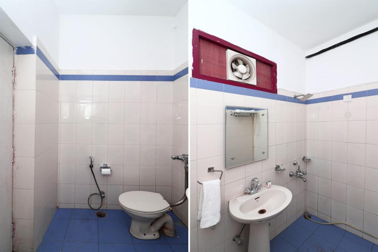 Oyo 3915 Bandhan Annexe Hotel 3*