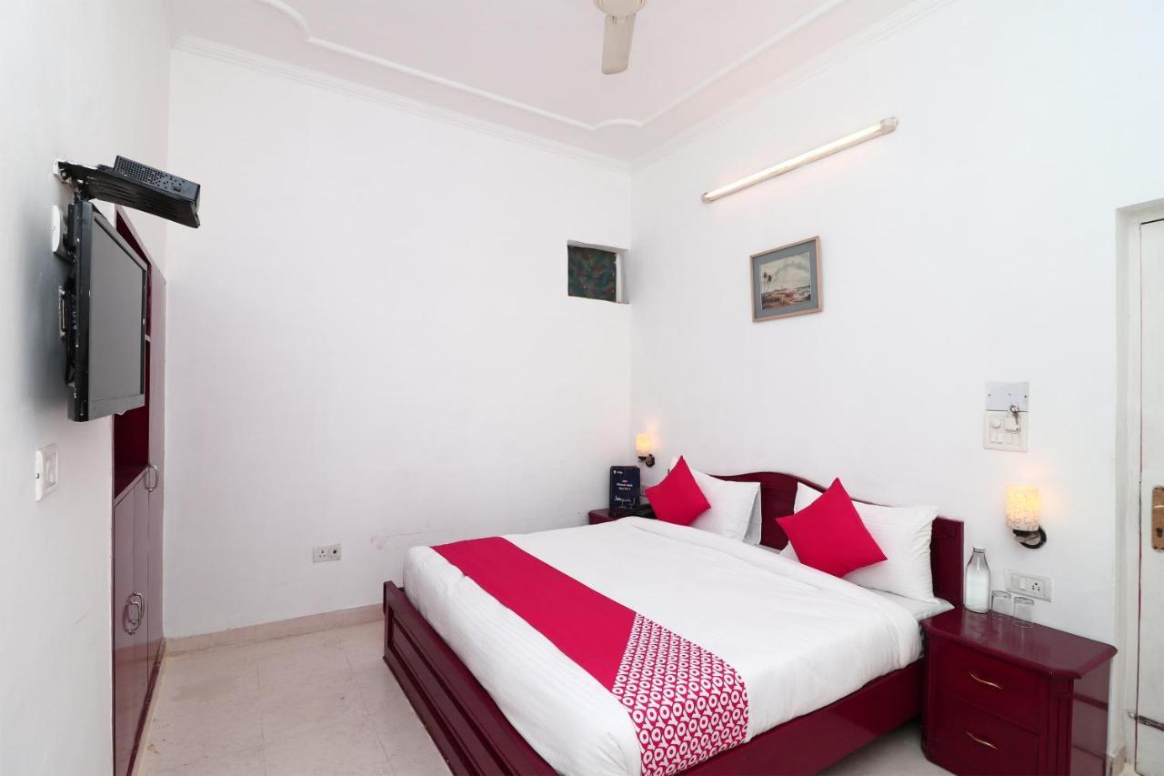 Oyo 3915 Bandhan Annexe 3*